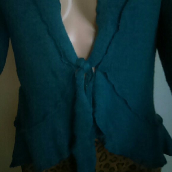 Gorgeous Vintage Cardigan - Picture 3 of 4